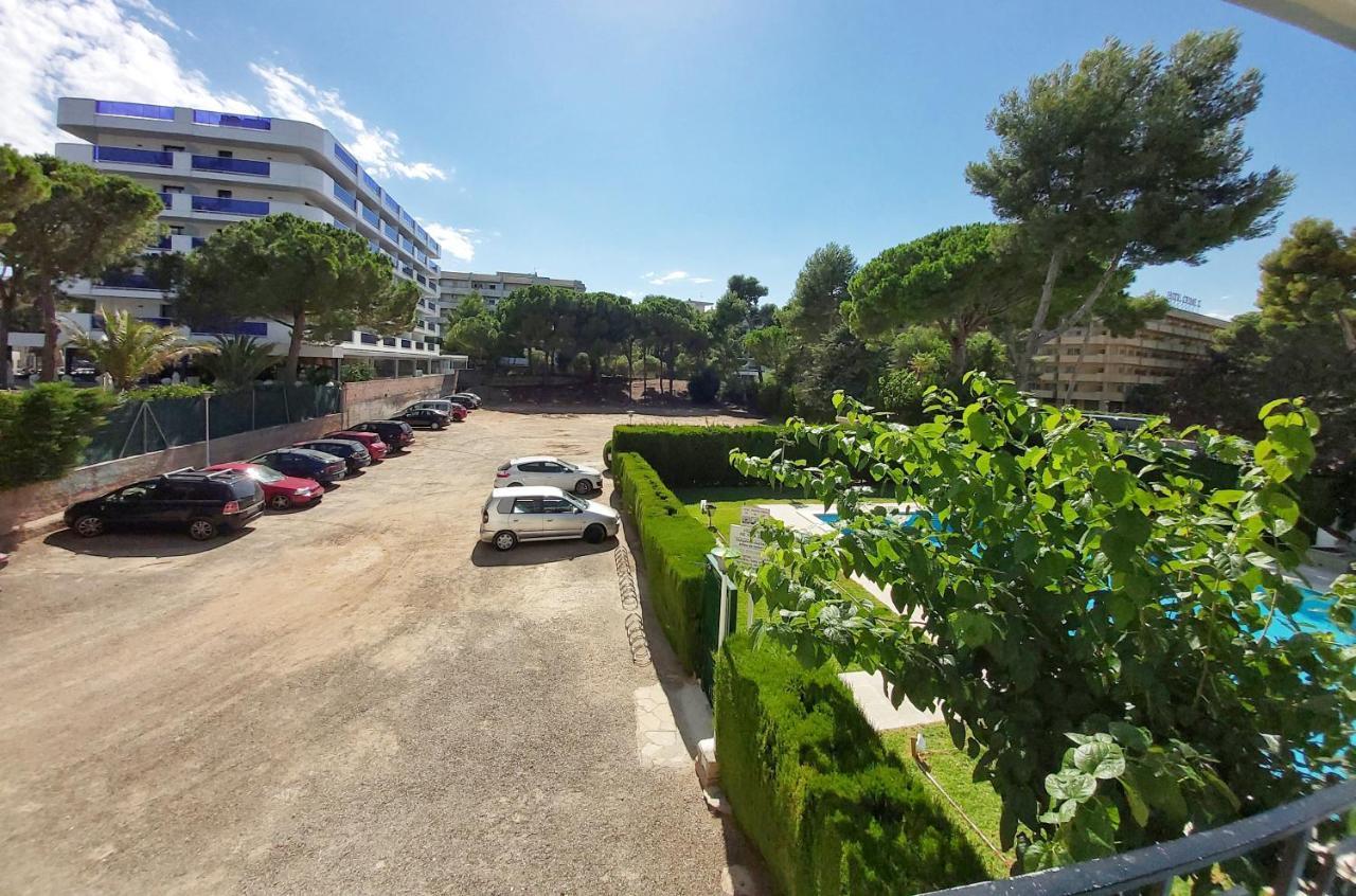 Apartamentos Casanostra Салоу Екстер'єр фото