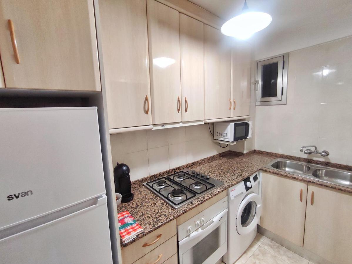 Apartamentos Casanostra Салоу Екстер'єр фото