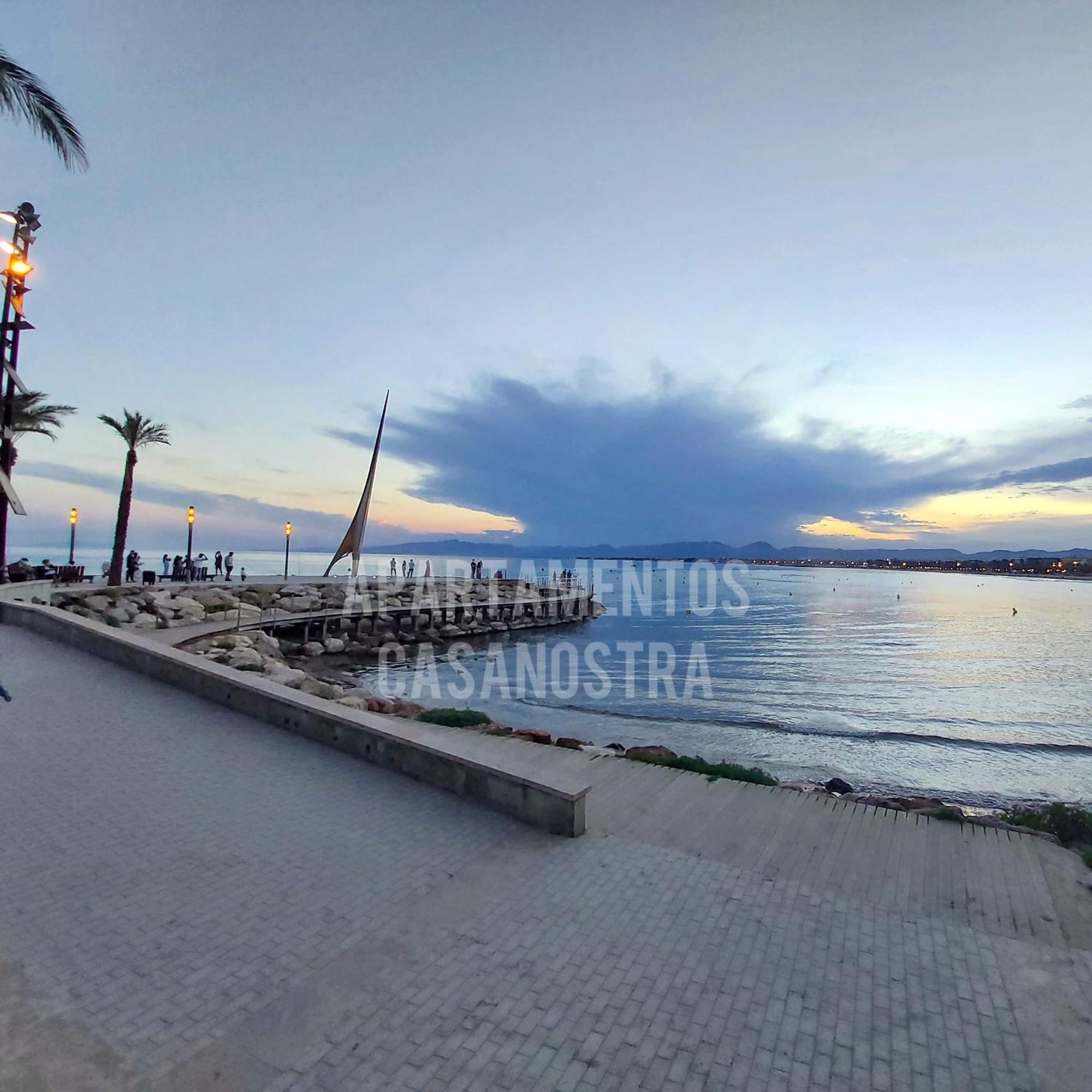 Apartamentos Casanostra Салоу Екстер'єр фото