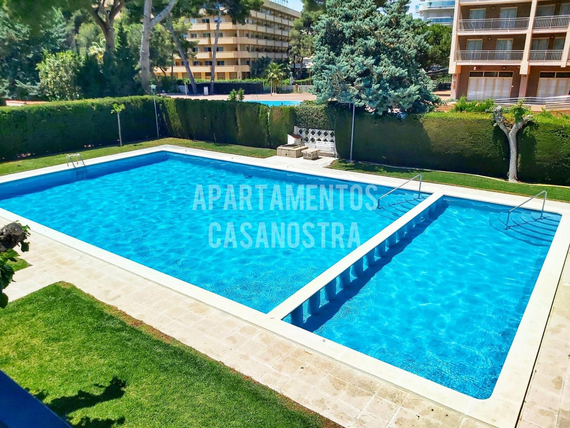 Apartamentos Casanostra Салоу Екстер'єр фото
