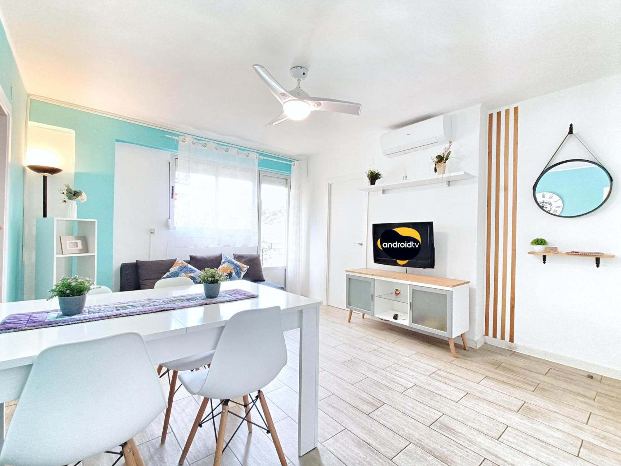 Apartamentos Casanostra Салоу Екстер'єр фото